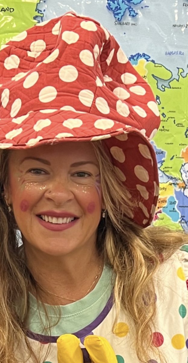 Carleen of Creative Entertainment in a friendly clown costume